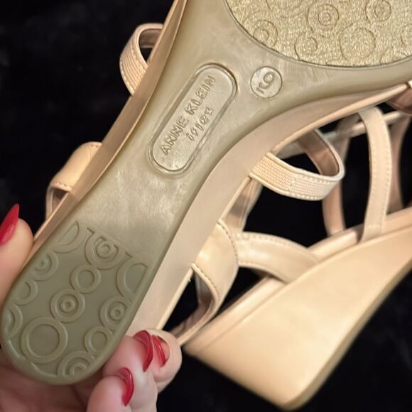 Anne Klein Women's Nude Wedge Sandals - Picture 8 of 10